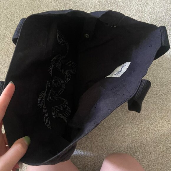 Medium Sized Aeropostale Tote Bag - Picture 3 of 3